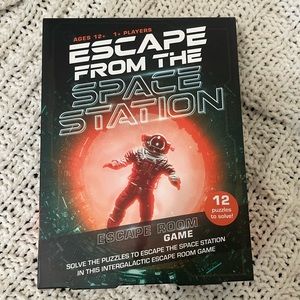 NEW Professor Puzzle “Escape From The Space Station” Escape Room Game Age 12+.